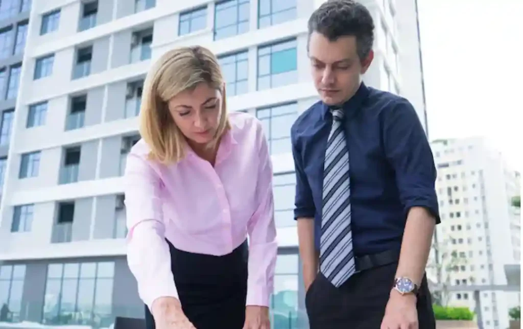 Key Considerations When Selecting Commercial Real Estate Services